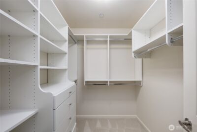 18251 NE 111th st , Redmond, WA 98052 - Photo 29