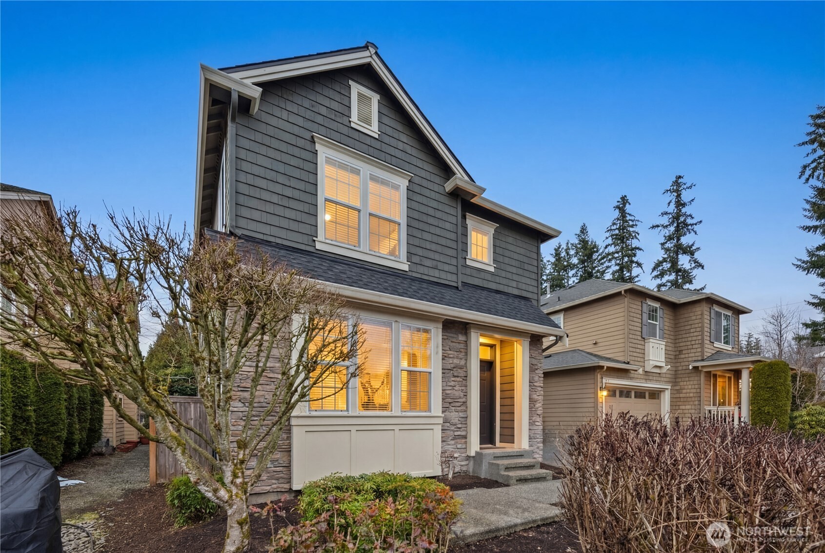 18251 NE 111th st , Redmond, WA 98052