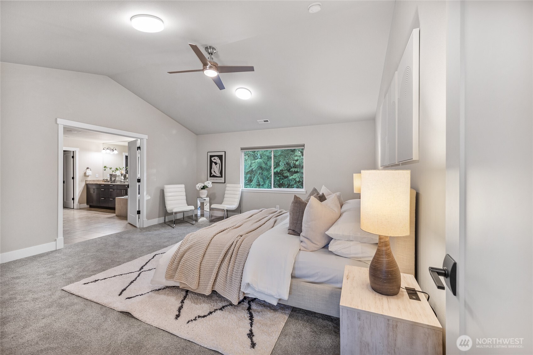 4585 167th Lane SE, Bellevue, WA 98006