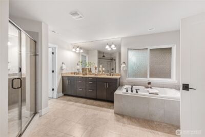 4585 167th Lane SE, Bellevue, WA 98006 - Photo 19