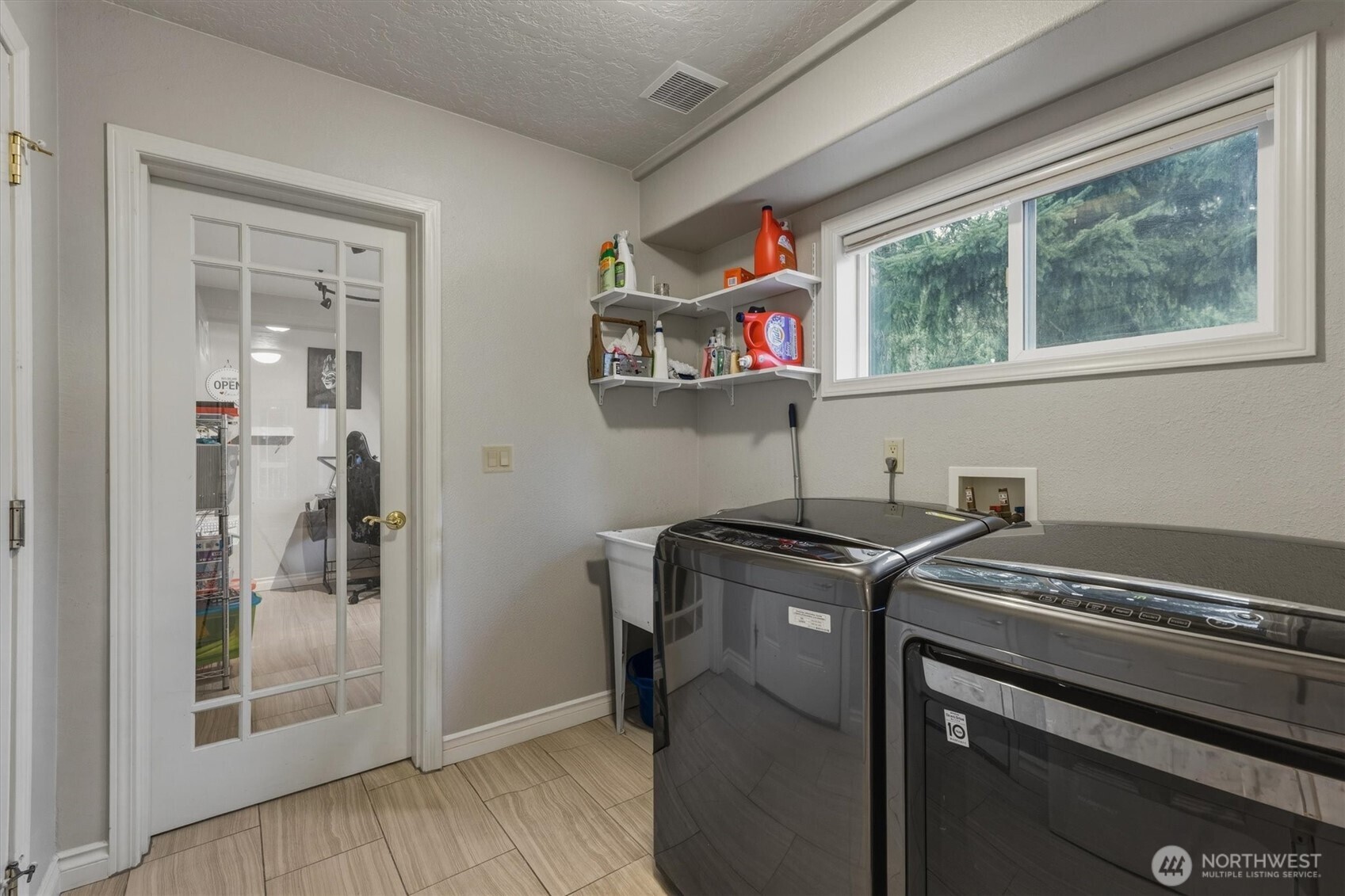 111 Sunset View Road , Longview, WA 98632