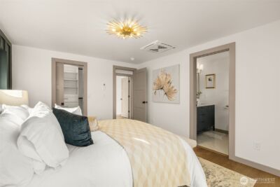 2332 17th Avenue S, Seattle, WA 98144 - Photo 8