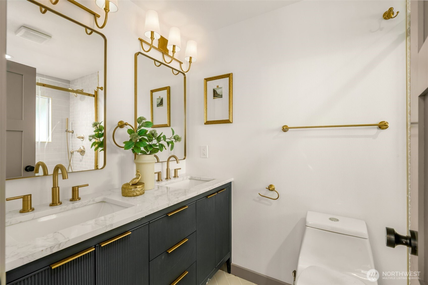 2332 17th Avenue S, Seattle, WA 98144