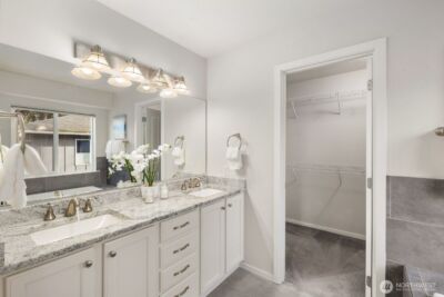 12219 NE 105th Street , Kirkland, WA 98033-8830 - Photo 28
