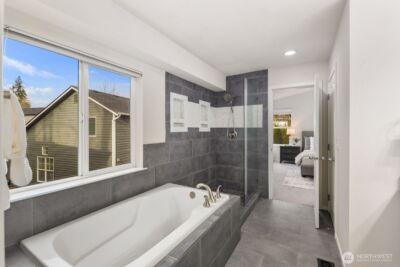 12219 NE 105th Street , Kirkland, WA 98033-8830 - Photo 30