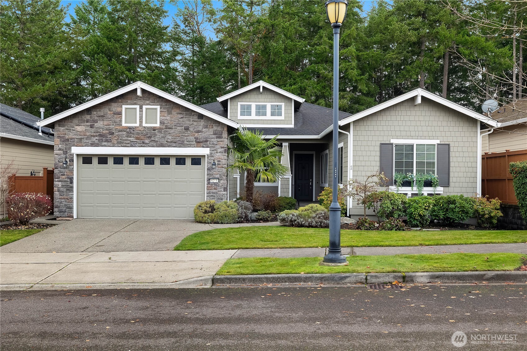 8265 Orcas Loop NE, Lacey, WA 98516