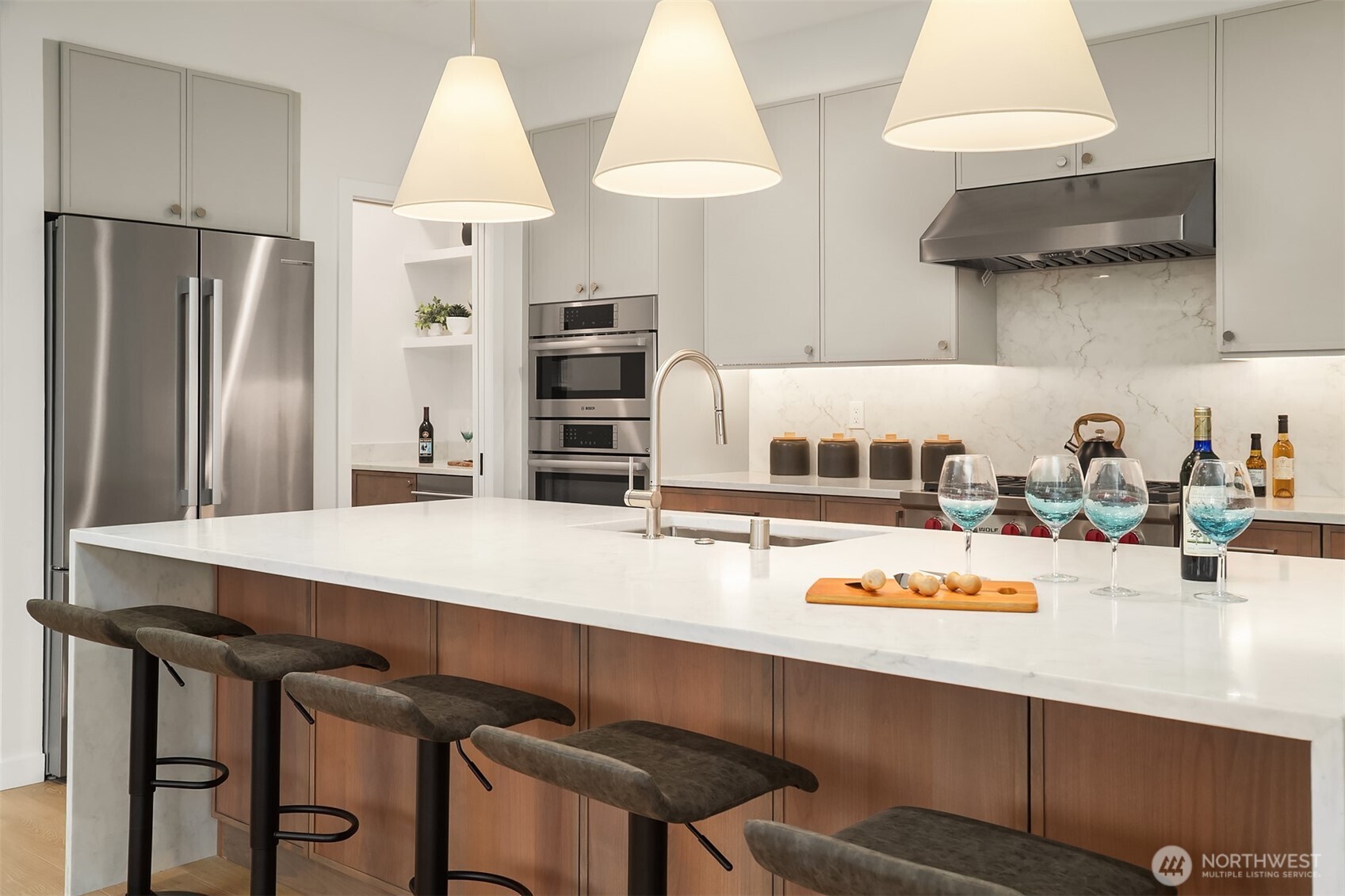 6214 40th Avenue NE, Seattle, WA 98115