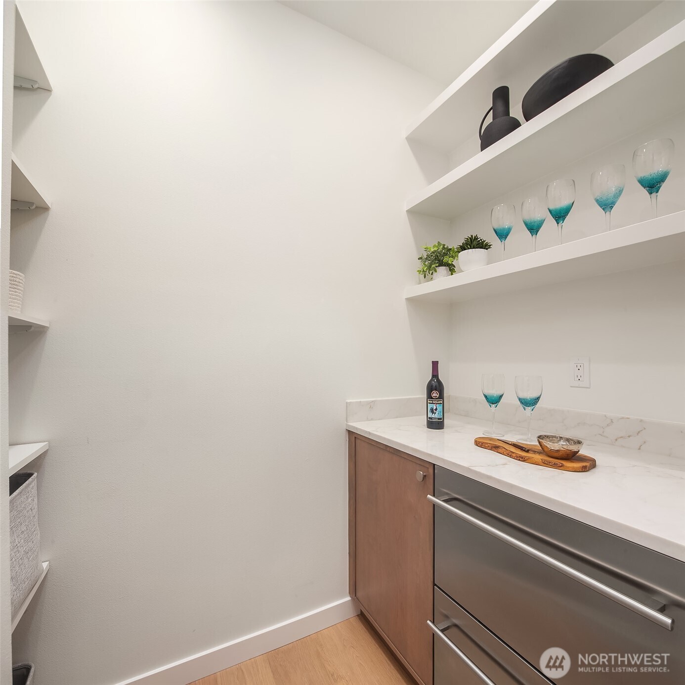 6214 40th Avenue NE, Seattle, WA 98115