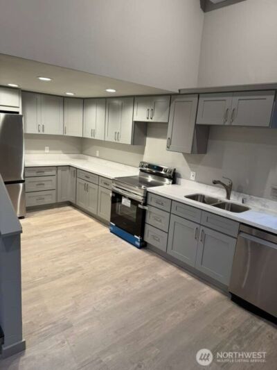 21836 SE 268th Street , Maple Valley, WA 98038 - Photo 3