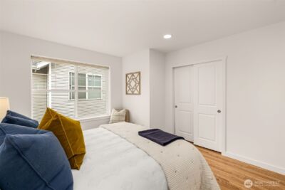 12018 31st Avenue NE, Seattle, WA 98125 - Photo 13