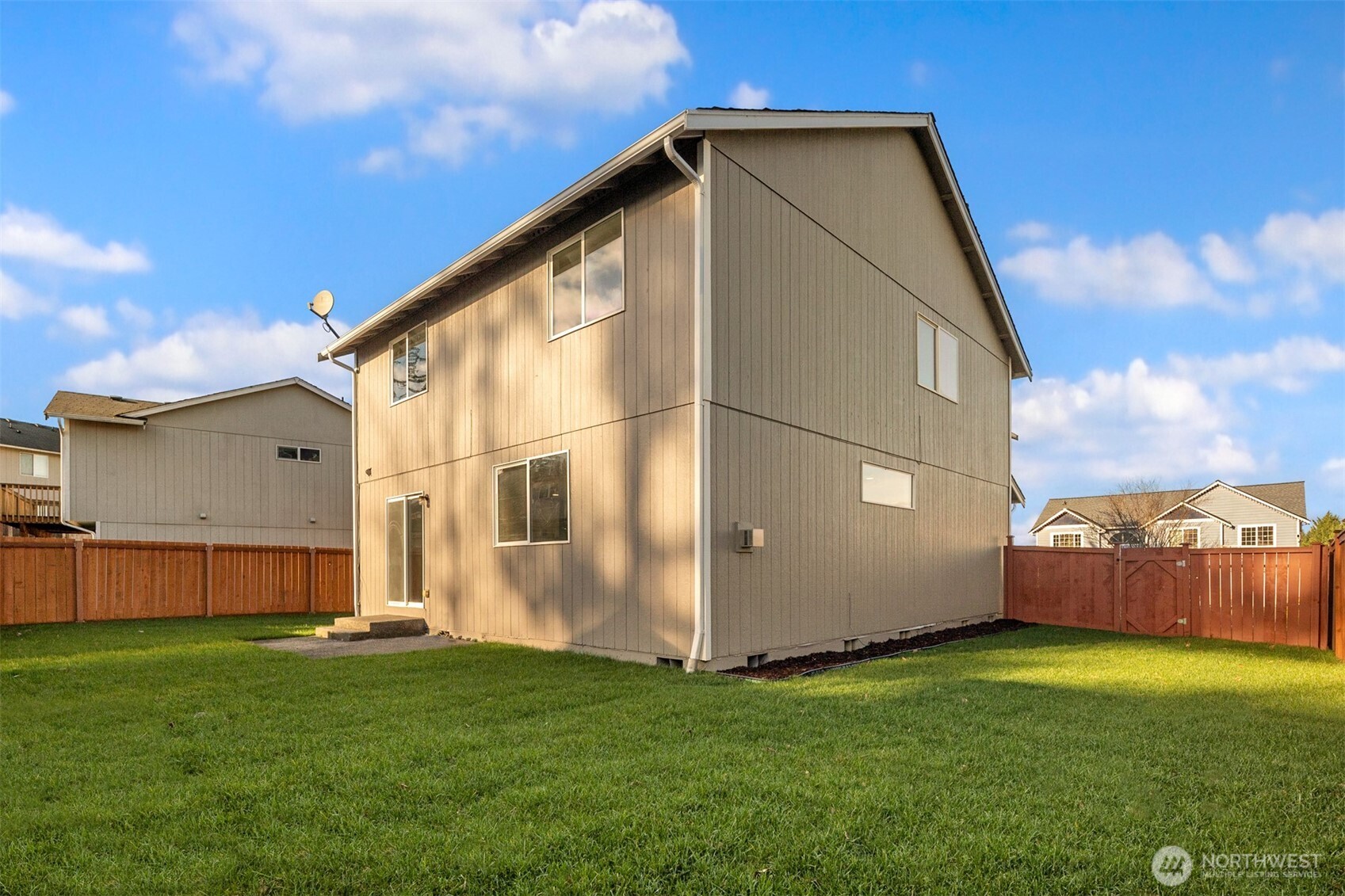 1524 199th Street E, Spanaway, WA 98387