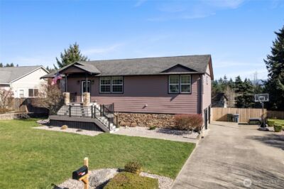 25329 103rd Avenue E, Graham, WA 98338 - Photo 2