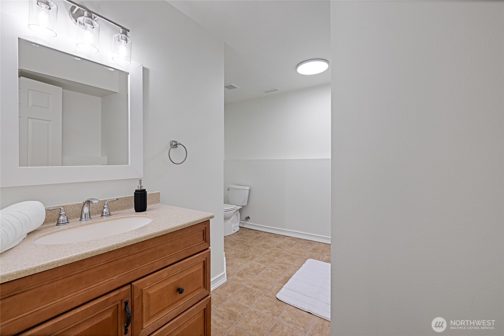 25329 103rd Avenue E, Graham, WA 98338