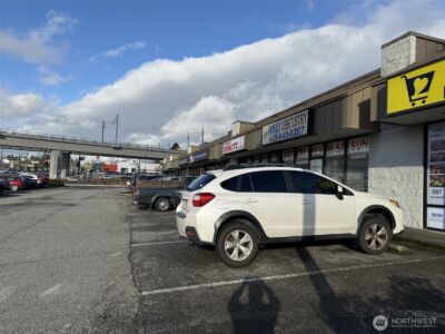 121125 BO Undisclosed , Lynnwood, WA 98036 - Photo 1