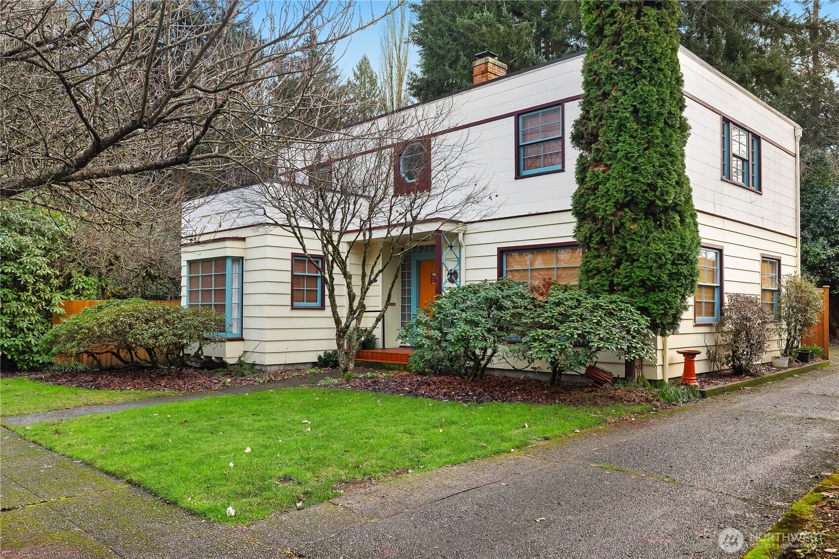 311 19th Avenue SE, Olympia, WA 98501