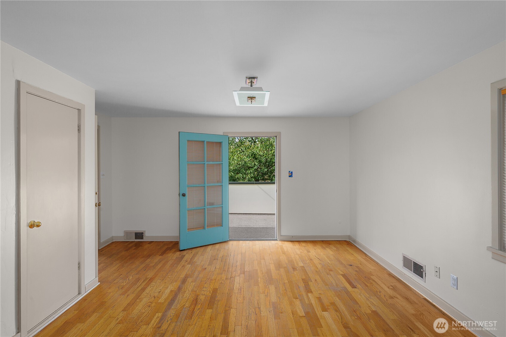 311 19th Avenue SE, Olympia, WA 98501