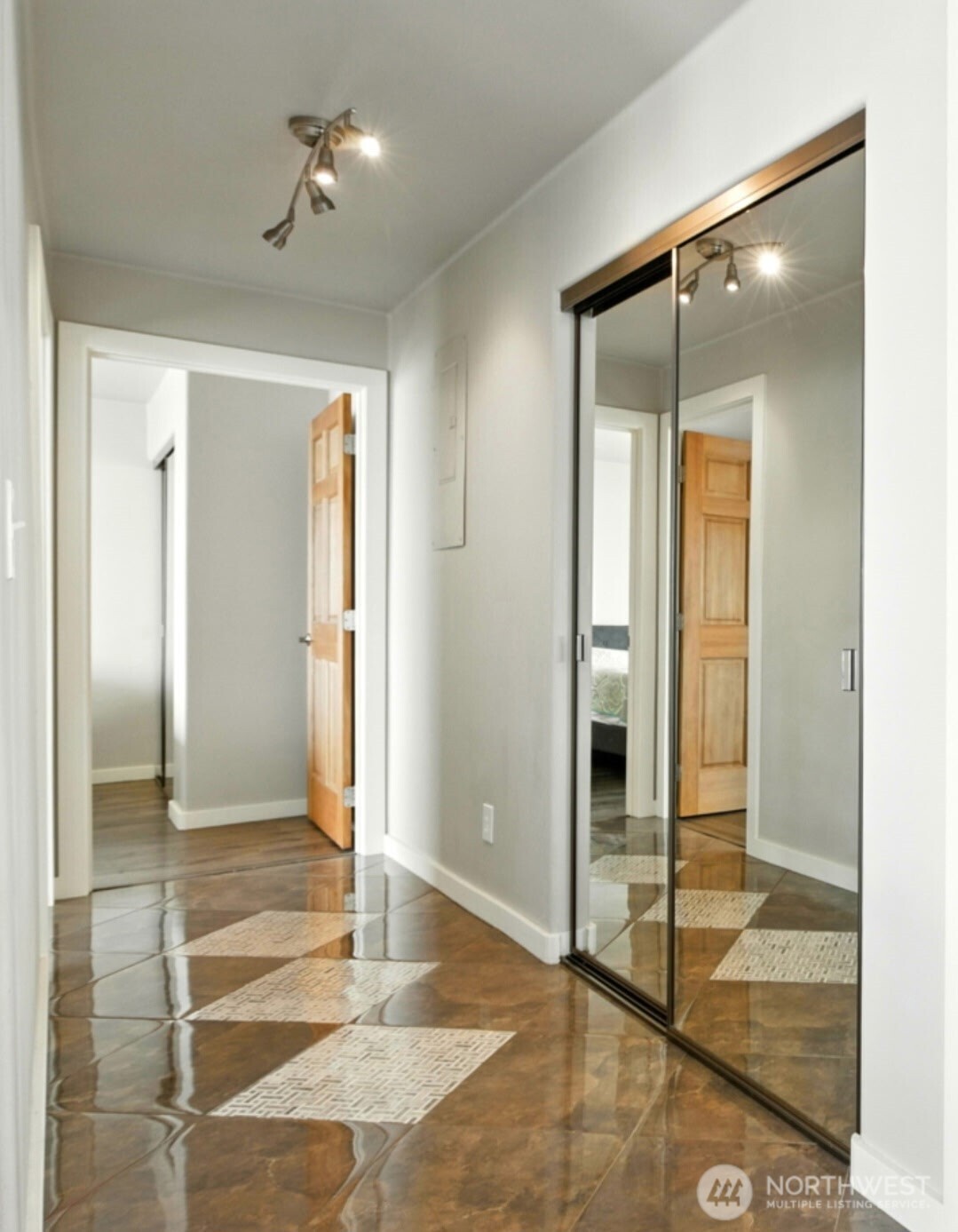 97 Utsalady Road , Camano Island, WA 98282