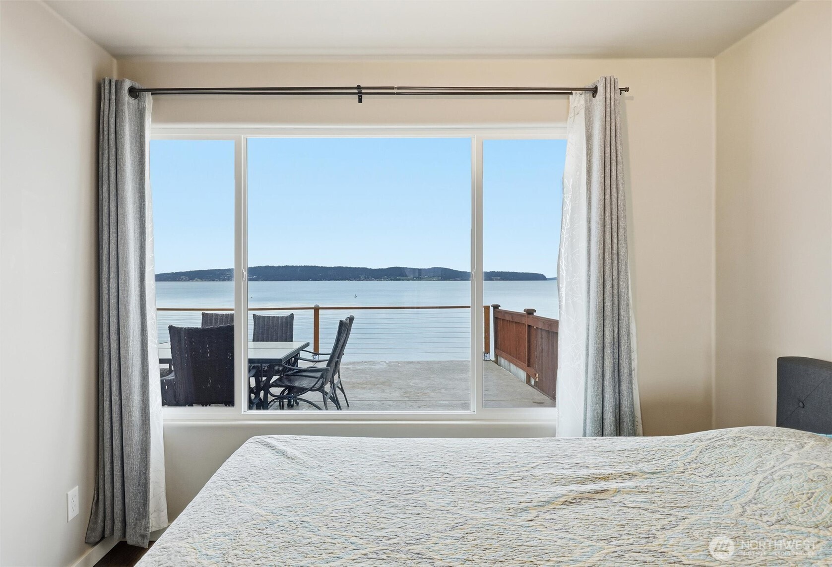 97 Utsalady Road , Camano Island, WA 98282