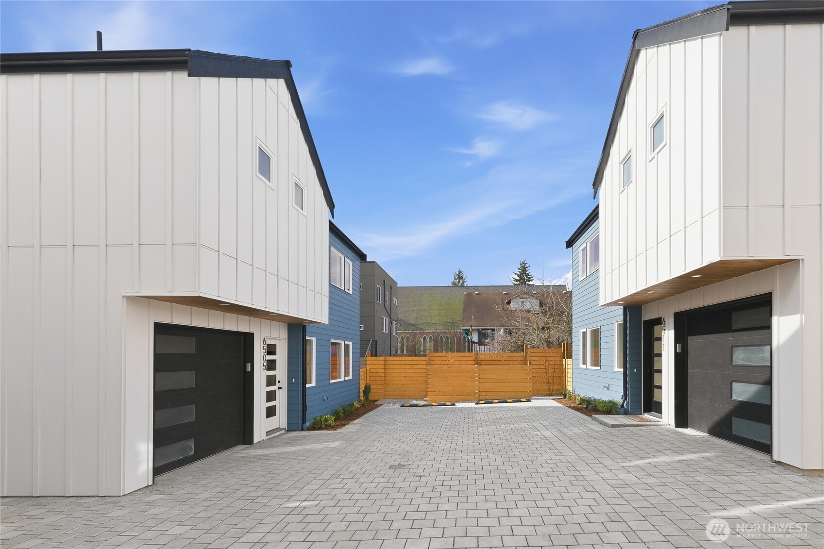 6505 19th Avenue NW, Seattle, WA 98117