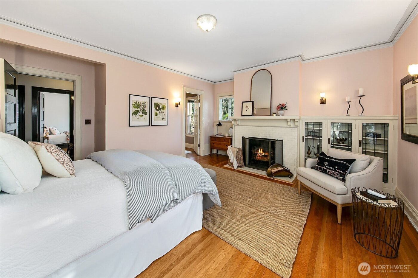 942 Harvard Avenue E, Seattle, WA 98102