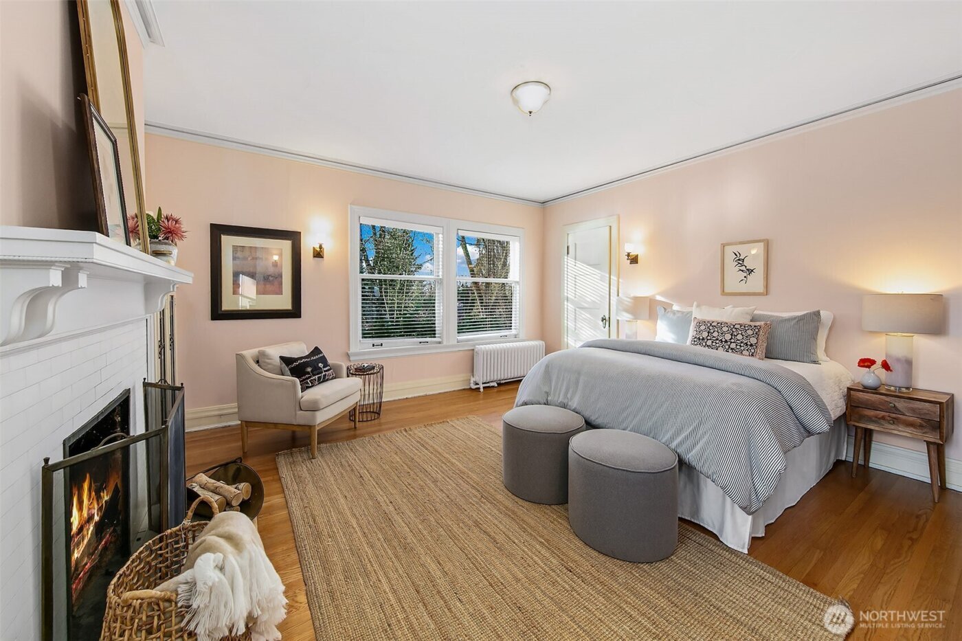 942 Harvard Avenue E, Seattle, WA 98102