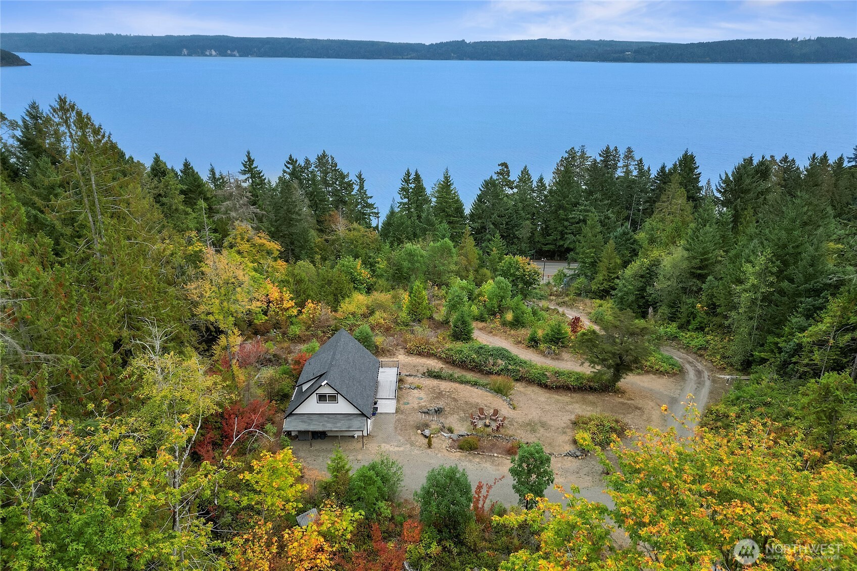 304292 Highway 101 , Brinnon, WA 98320