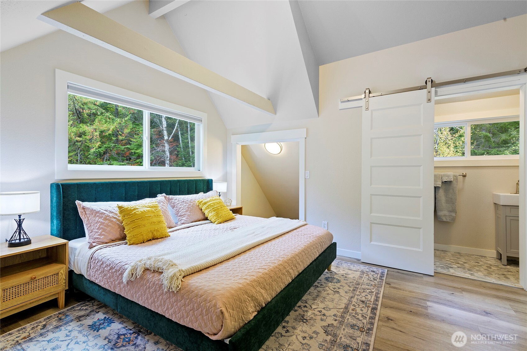 304292 Highway 101 , Brinnon, WA 98320