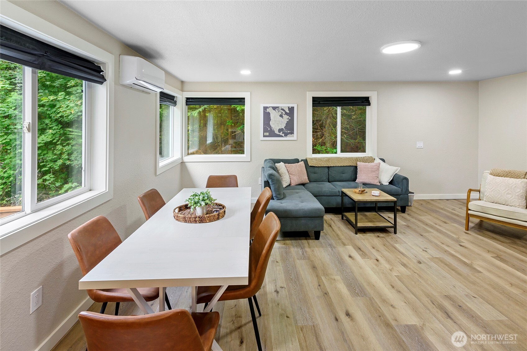 304292 Highway 101 , Brinnon, WA 98320