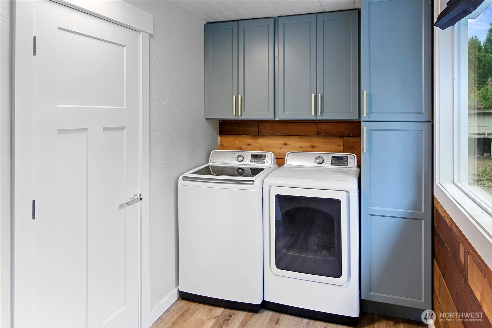 304292 Highway 101 , Brinnon, WA 98320