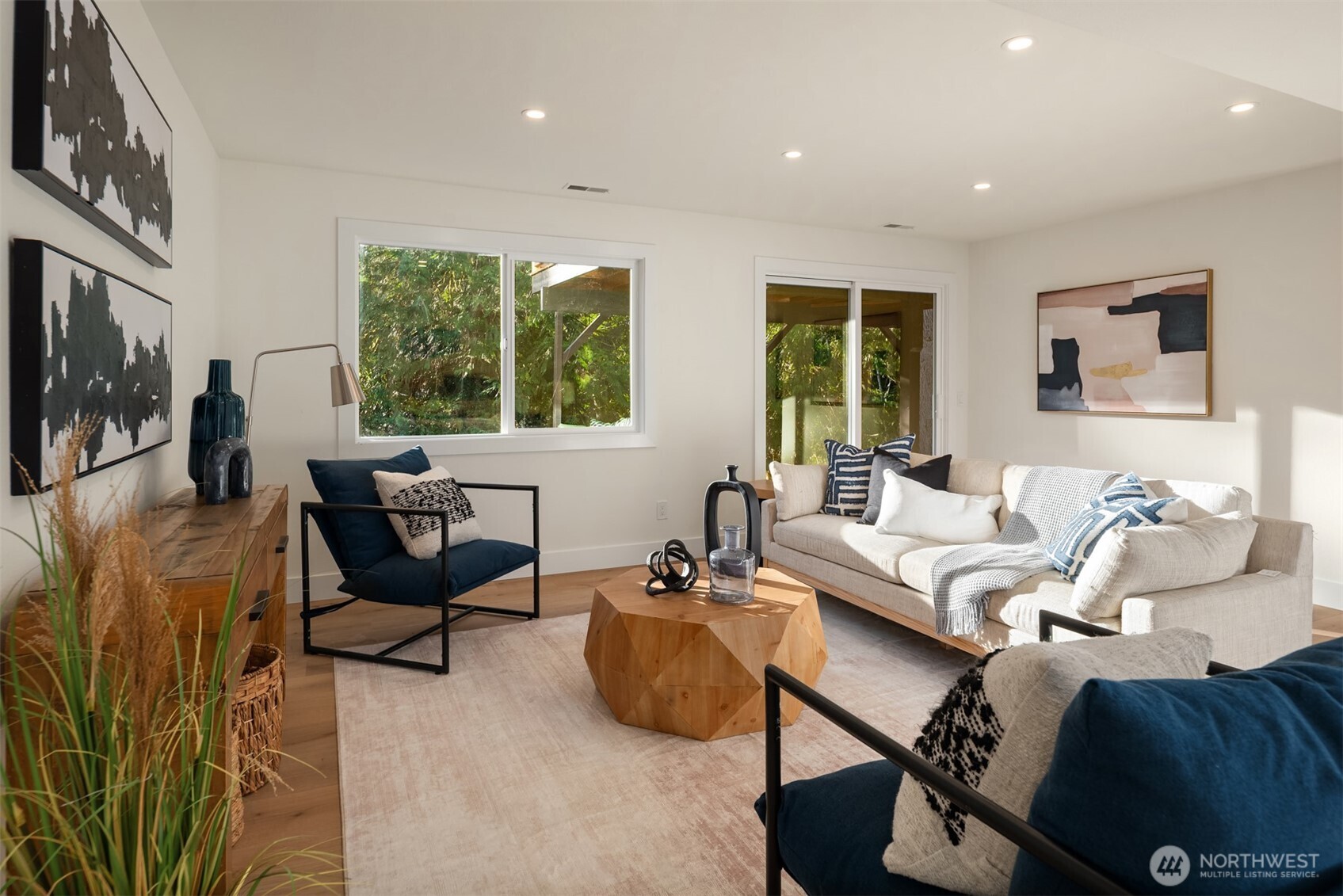 27313 NE 53rd Street , Redmond, WA 98053