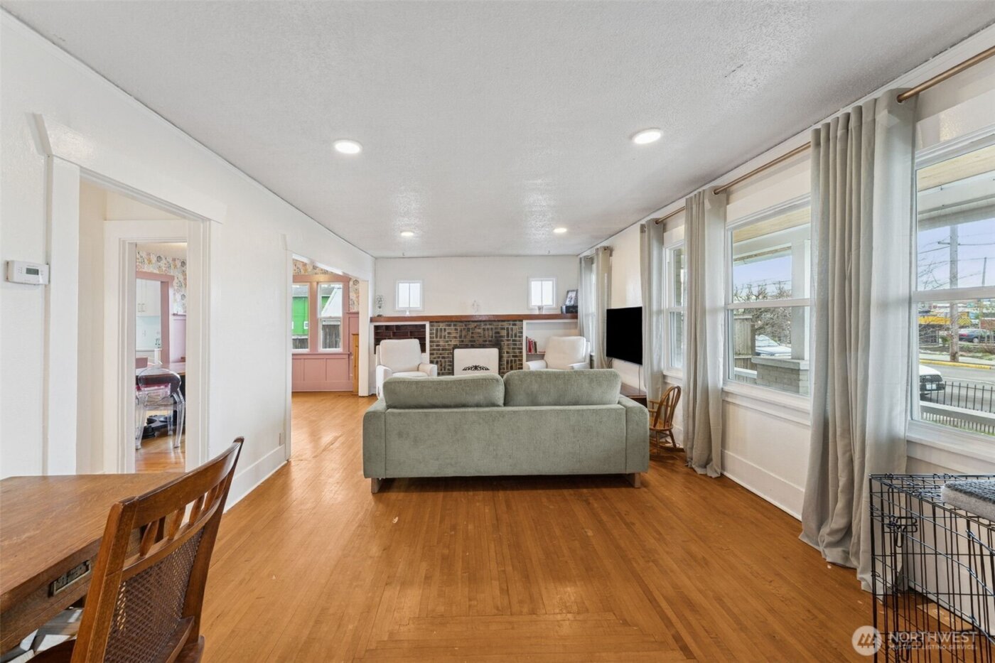 413 2nd Street NE, Puyallup, WA 98372