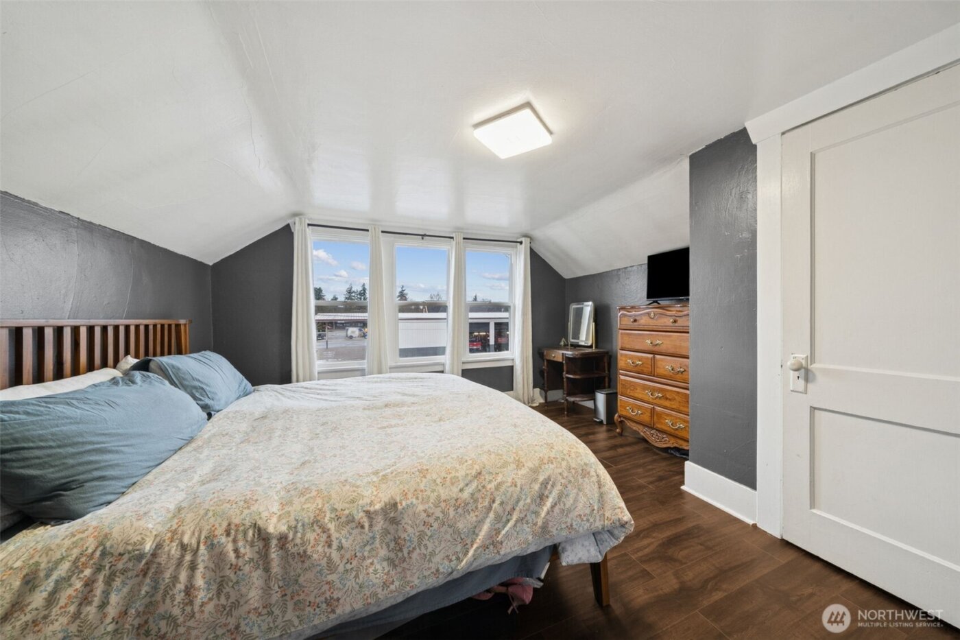 413 2nd Street NE, Puyallup, WA 98372