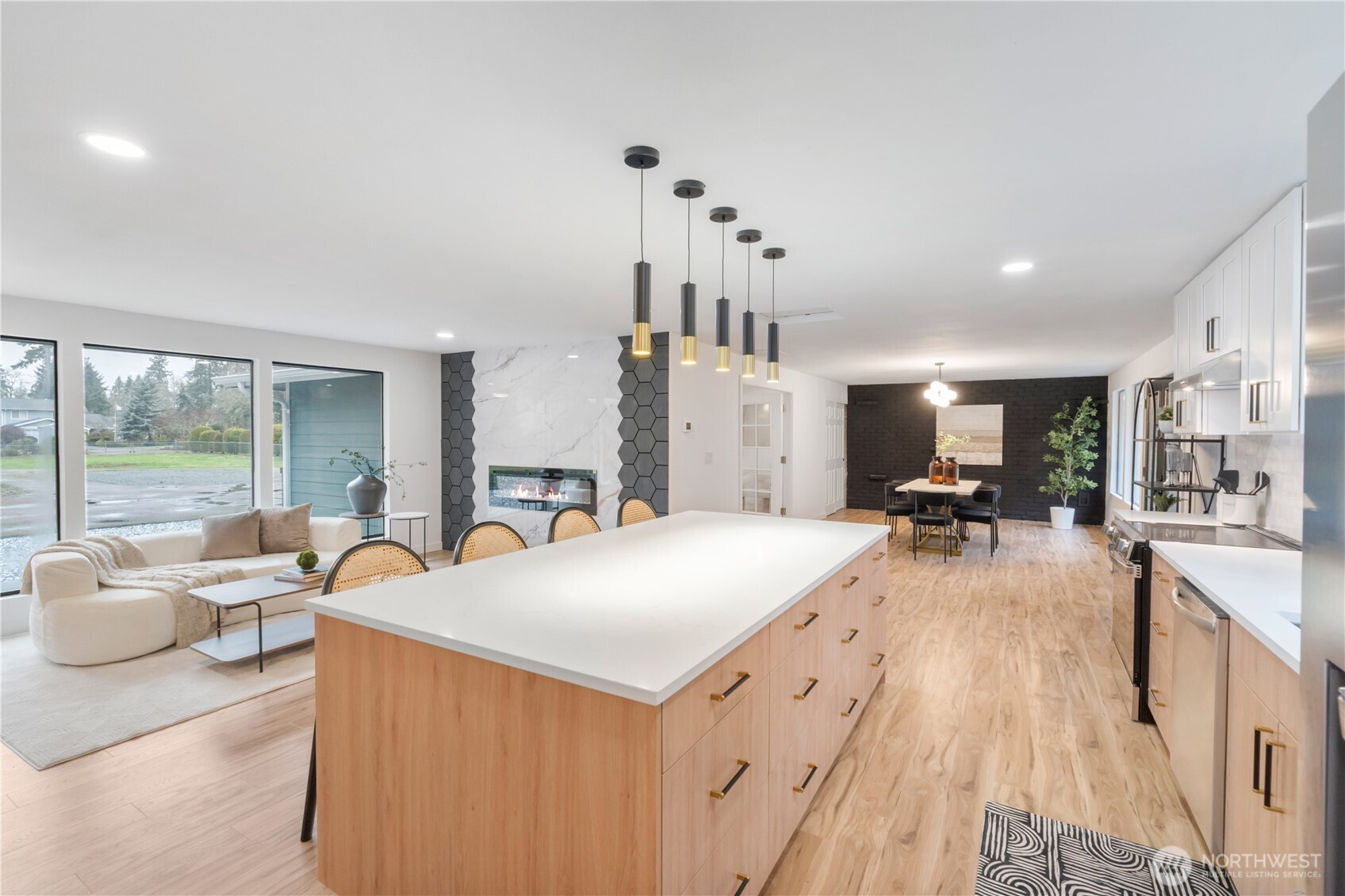 18911 29th Avenue E, Tacoma, WA 98445