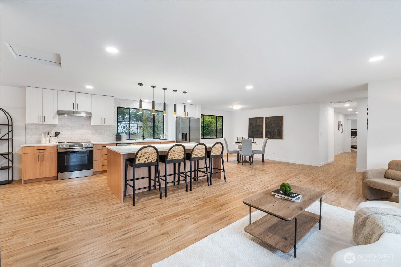 18911 29th Avenue E, Tacoma, WA 98445