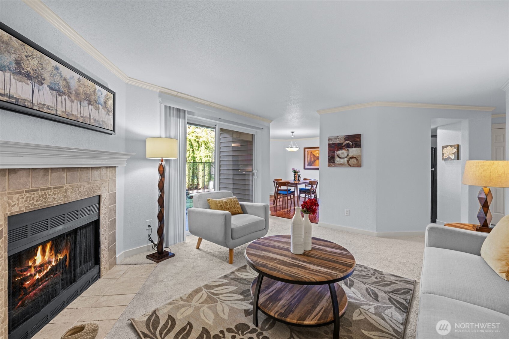 12044 100th Avenue NE #H102, Kirkland, WA 98034