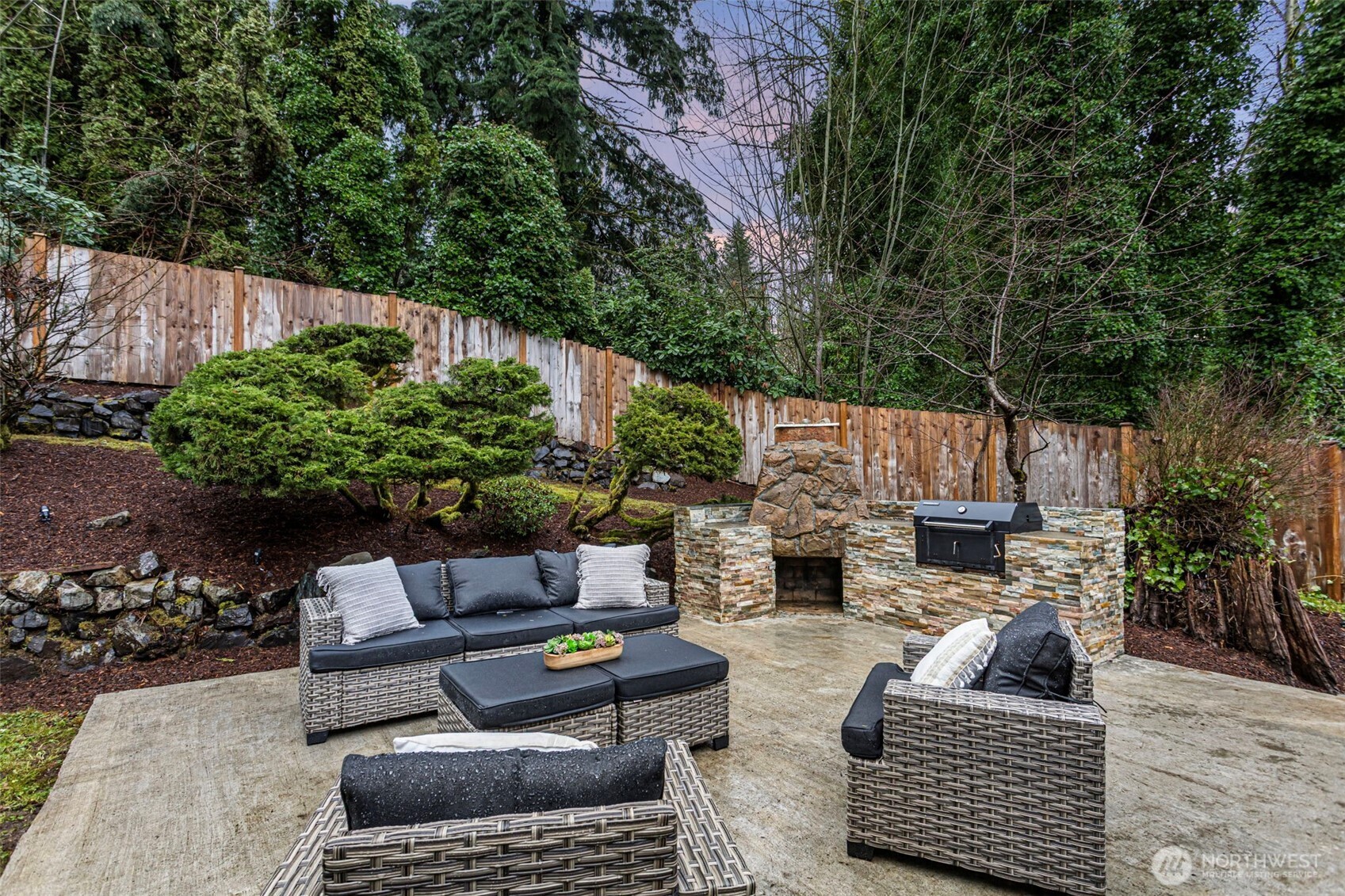 4609 146th Place SE, Bellevue, WA 98006-3148