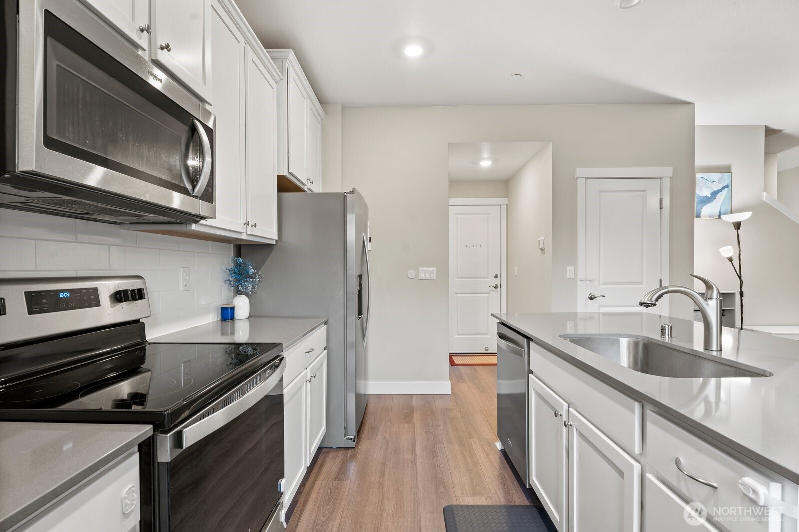 8643 35th Place NE, Marysville, WA 98270