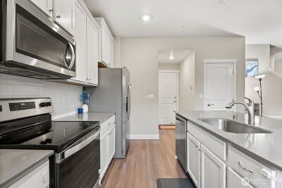 8643 35th Place NE, Marysville, WA 98270 - Photo 8