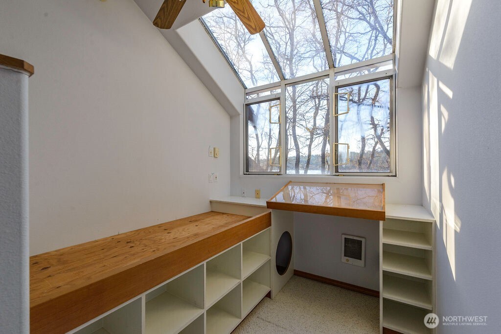 3250 E State Route 302 , Belfair, WA 98528