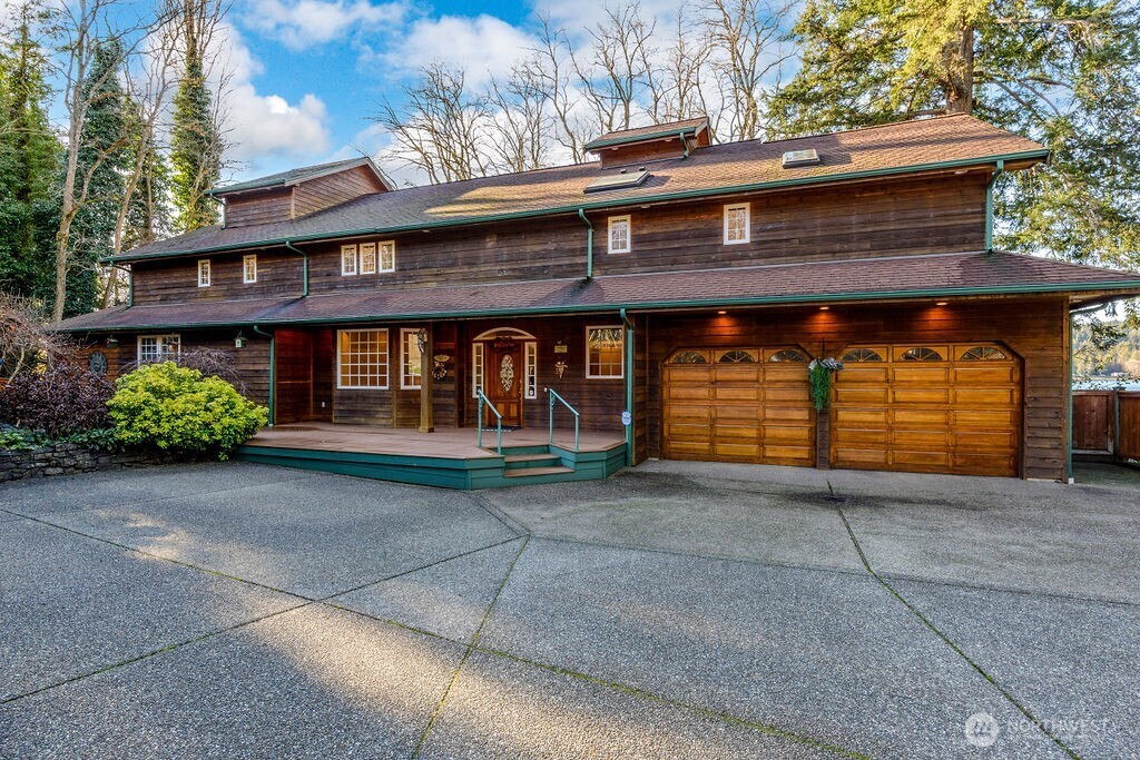 3250 E State Route 302 , Belfair, WA 98528