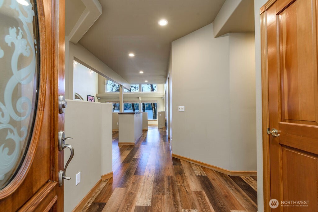 3250 E State Route 302 , Belfair, WA 98528