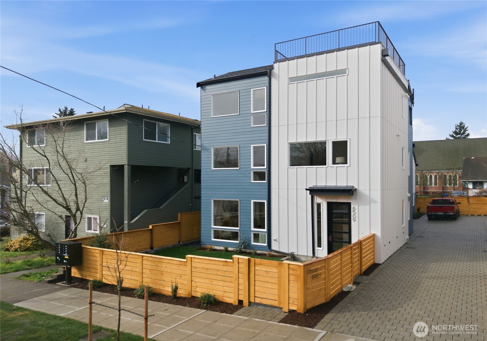 6509 19th Avenue NW, Seattle, WA 98117