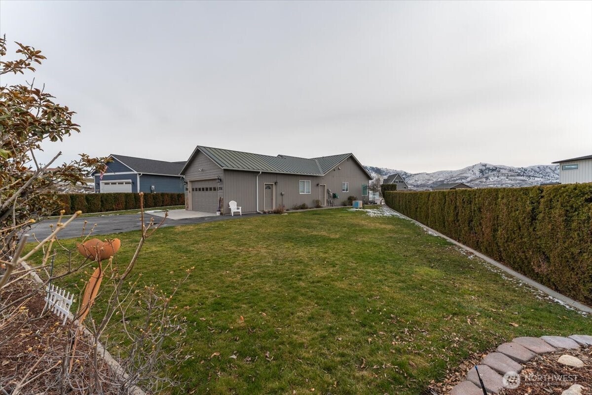 214 Stehekin Way , Chelan, WA 98816