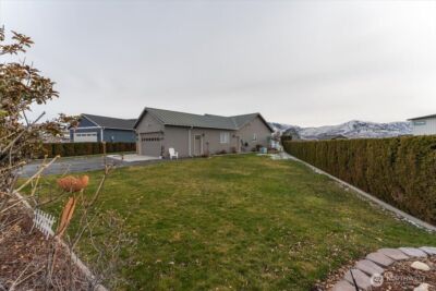 214 Stehekin Way , Chelan, WA 98816 - Photo 24