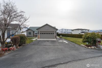 214 Stehekin Way , Chelan, WA 98816 - Photo 25