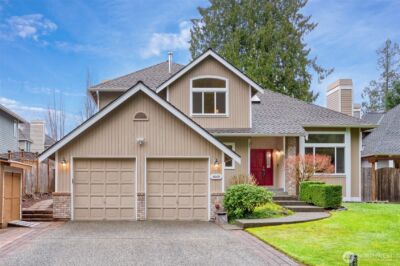 4660 244th Place SE, Sammamish, WA 98029