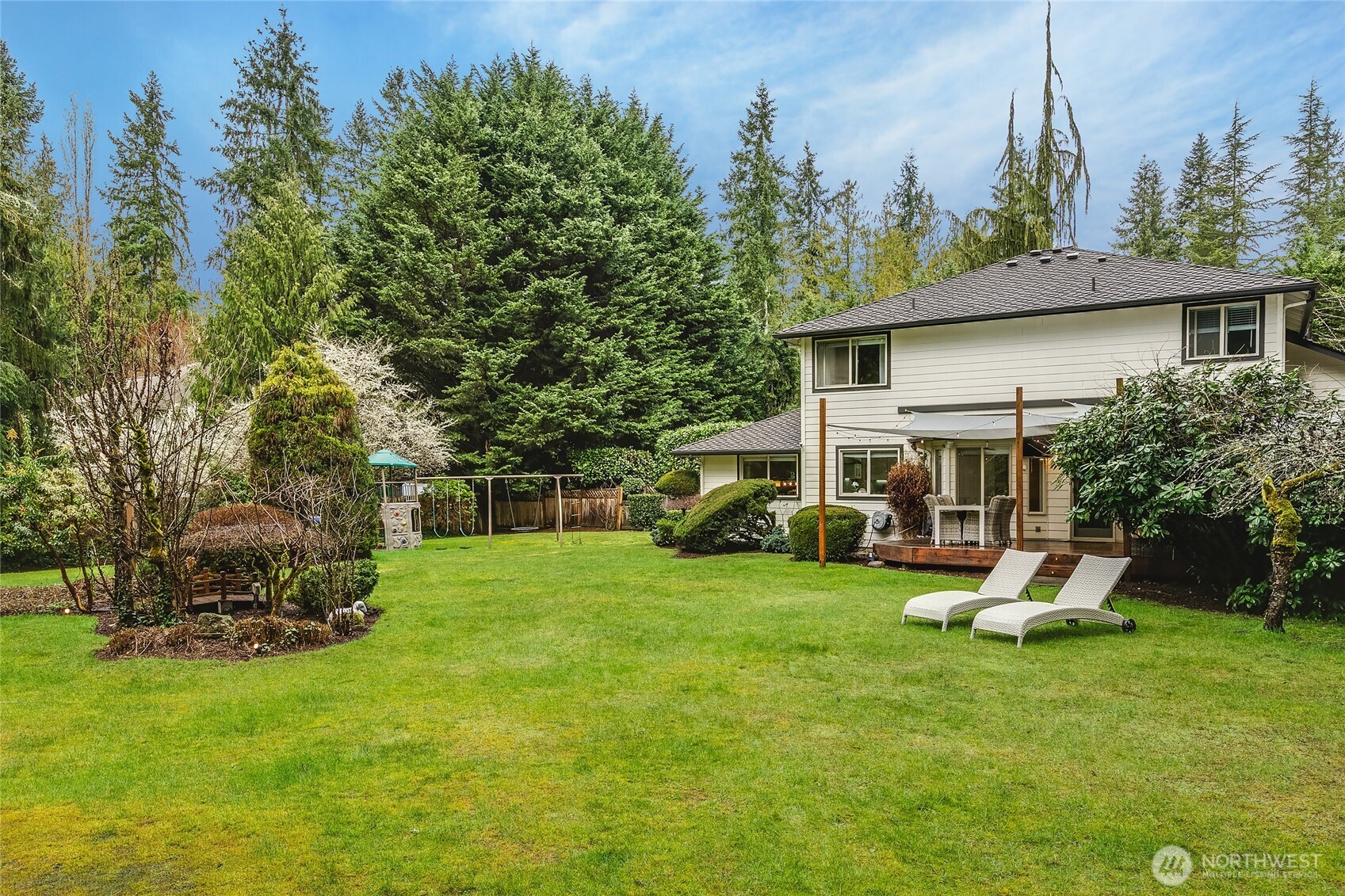 21809 NE 175th Street , Woodinville, WA 98077