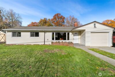 1510 E Street , Lynden, WA 98264