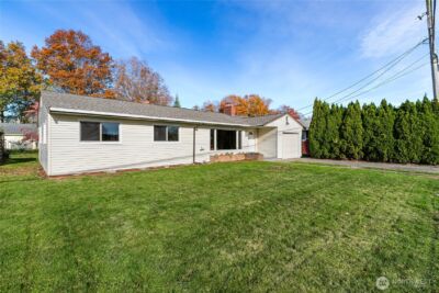 1510 E Street , Lynden, WA 98264 - Photo 2