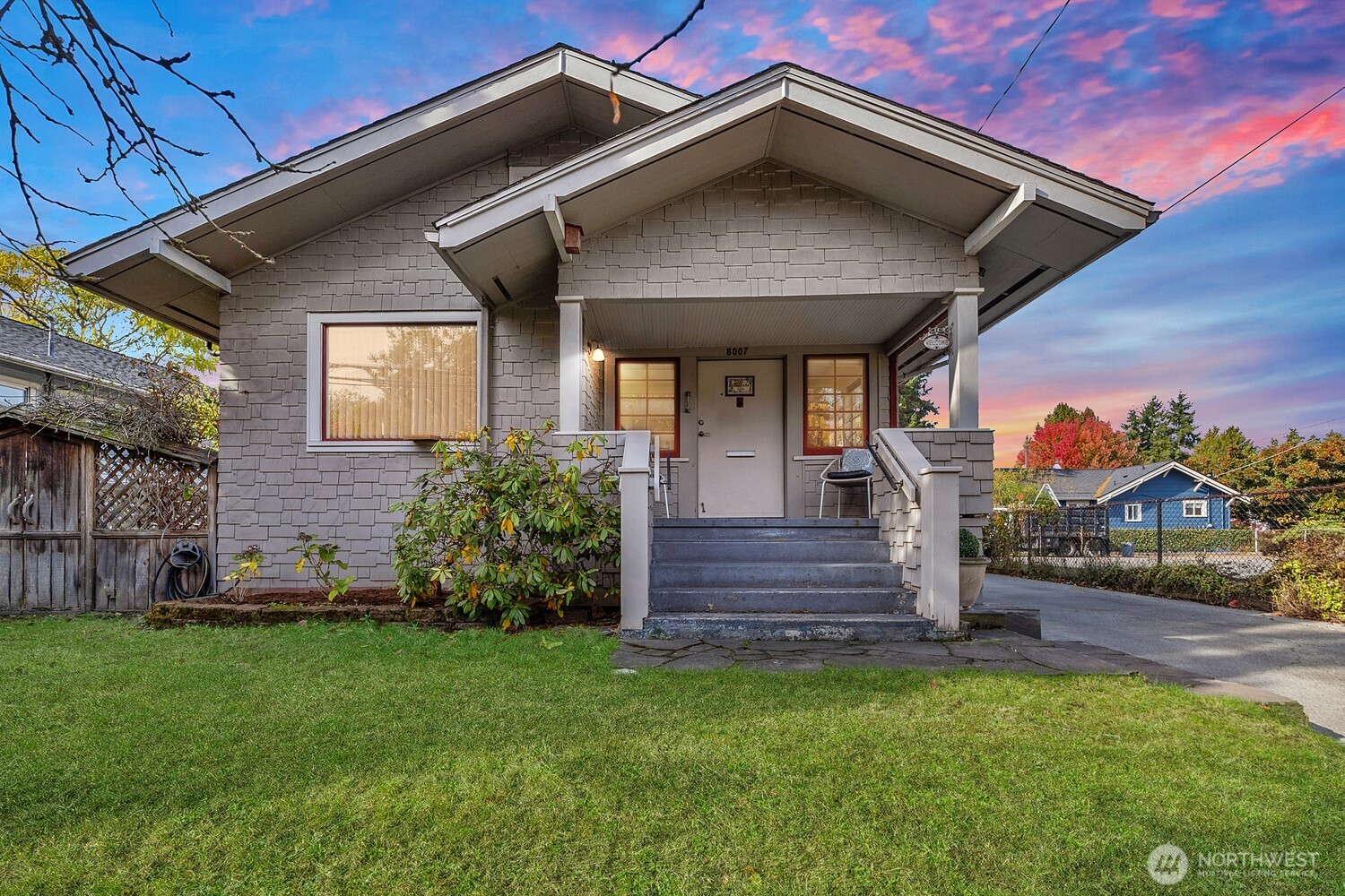 8007 Fremont Avenue N, Seattle, WA 98103